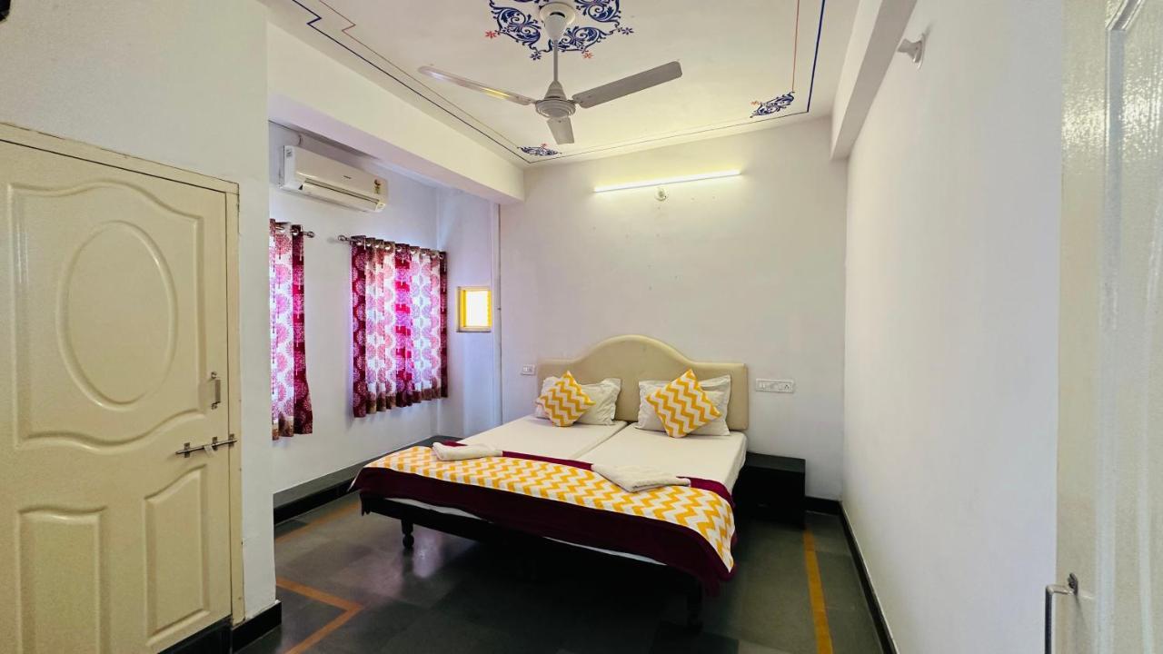 Maa Ji House On Lake Pichola Udaipur Exterior foto